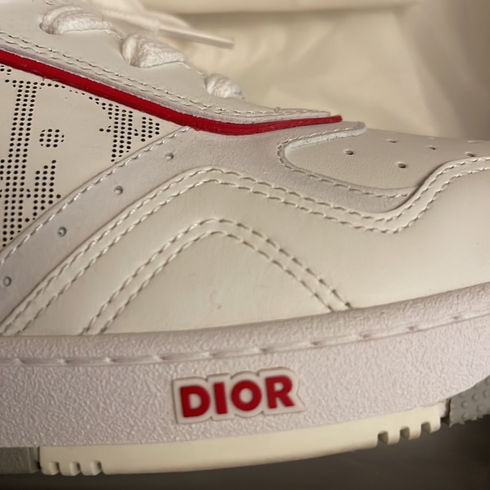 DIOR Sneakers - Picture 8 of 11